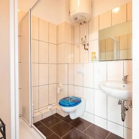 Karnin Apartment *